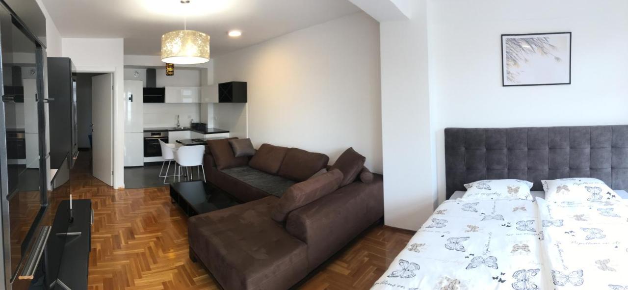 Apartman City Center 3-Setaliste 普里耶多尔 外观 照片