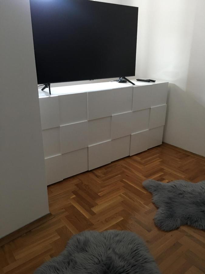 Apartman City Center 3-Setaliste 普里耶多尔 外观 照片