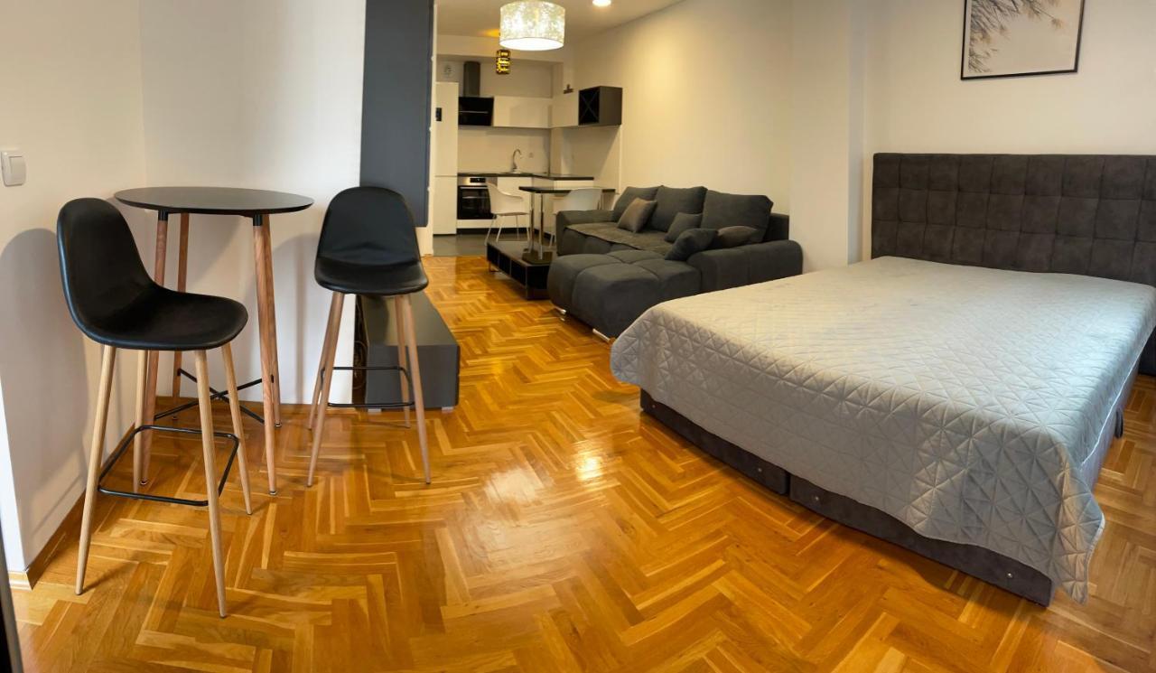 Apartman City Center 3-Setaliste 普里耶多尔 外观 照片