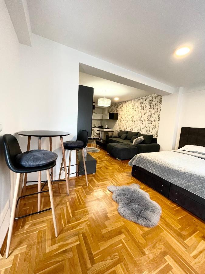 Apartman City Center 3-Setaliste 普里耶多尔 外观 照片